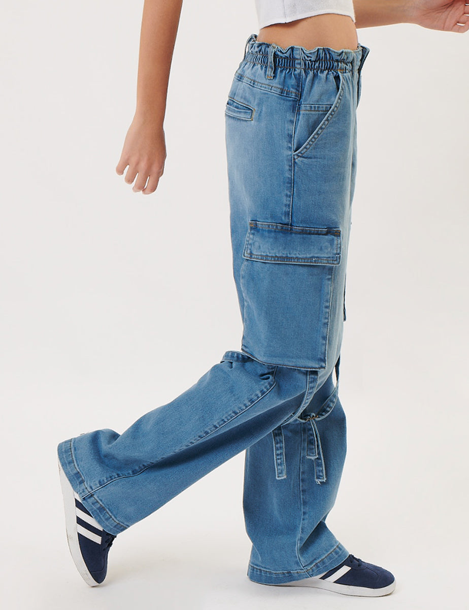 Jeans cargo con lacci