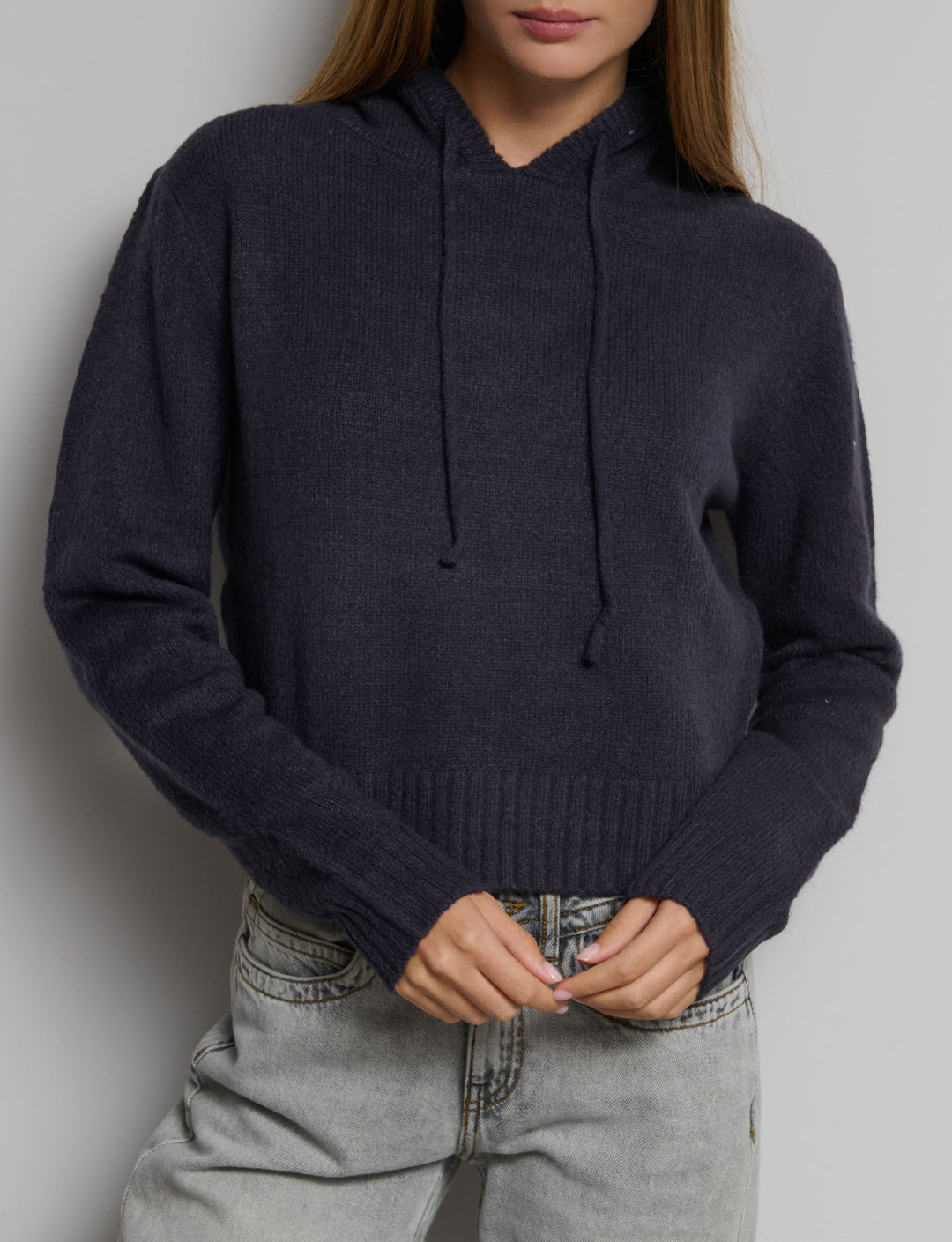 Maglione con cappuccio