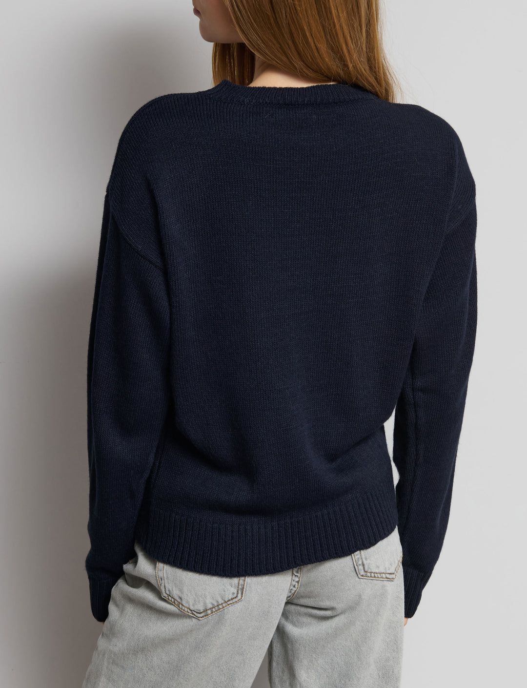 Maglione intarsio numero bandiera