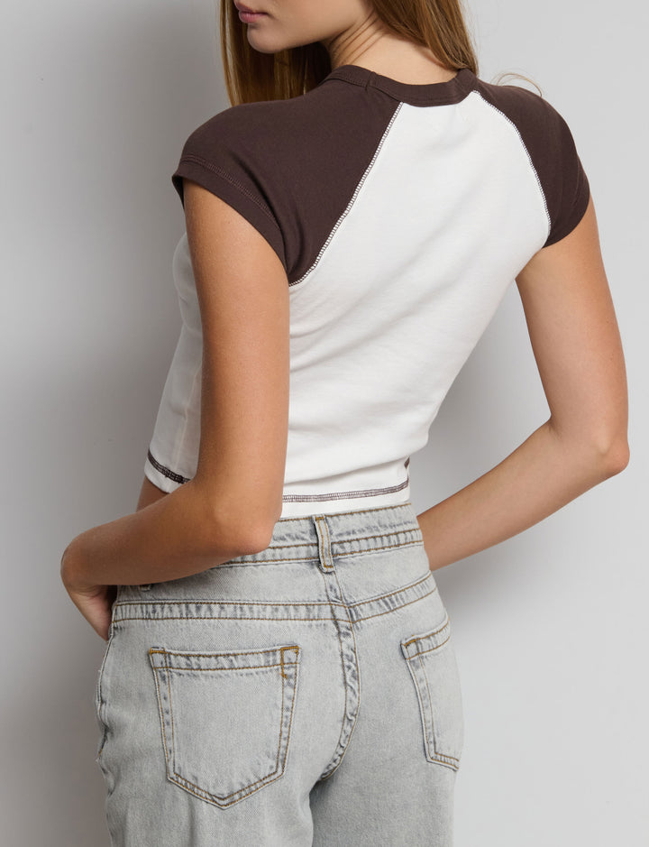 Tshirt manica bicolor stampata