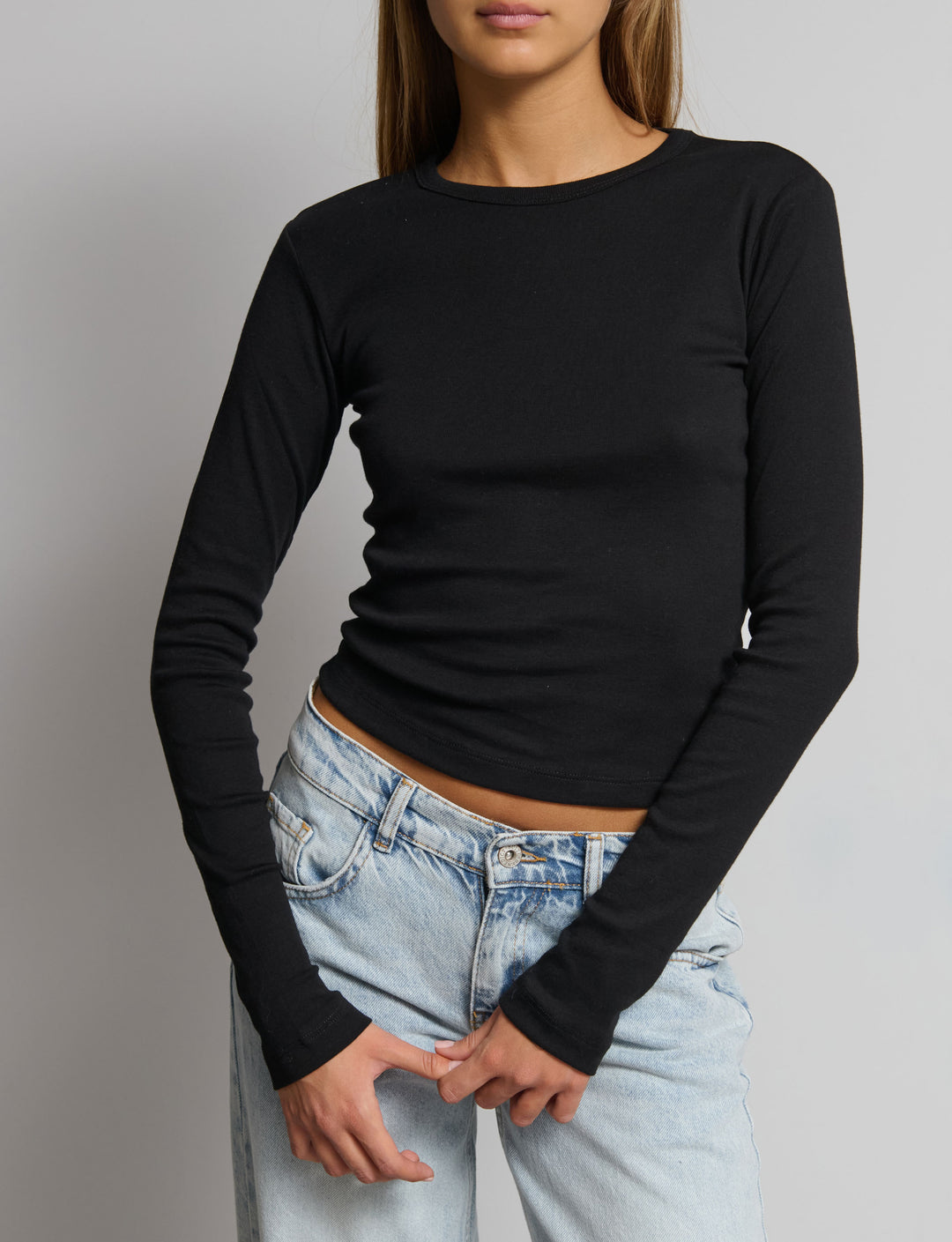 T-shirt basic maniche lunghe