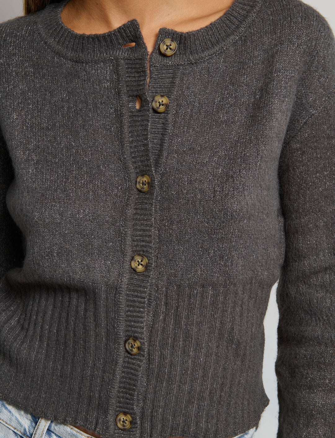 Cardigan con bottoni
