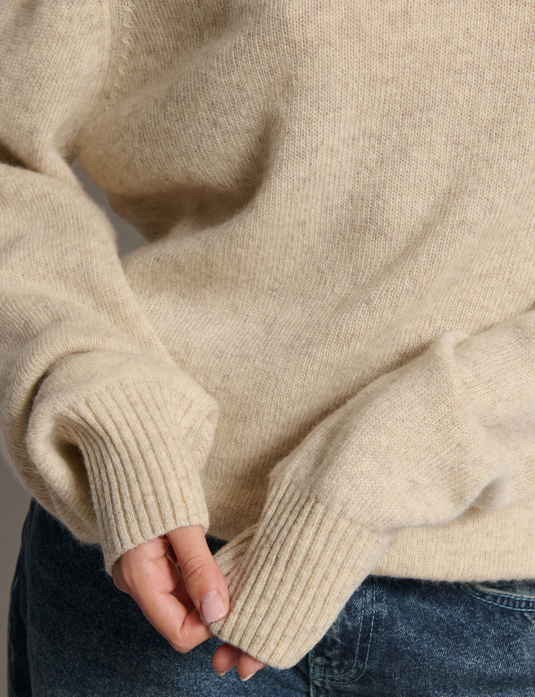 Maglione over girocollo