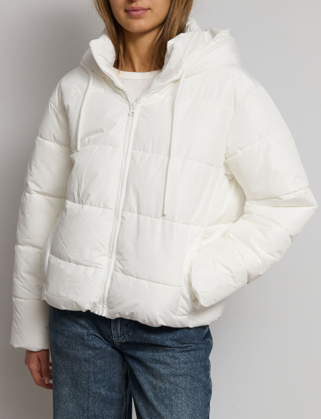 Piumino con cappuccio