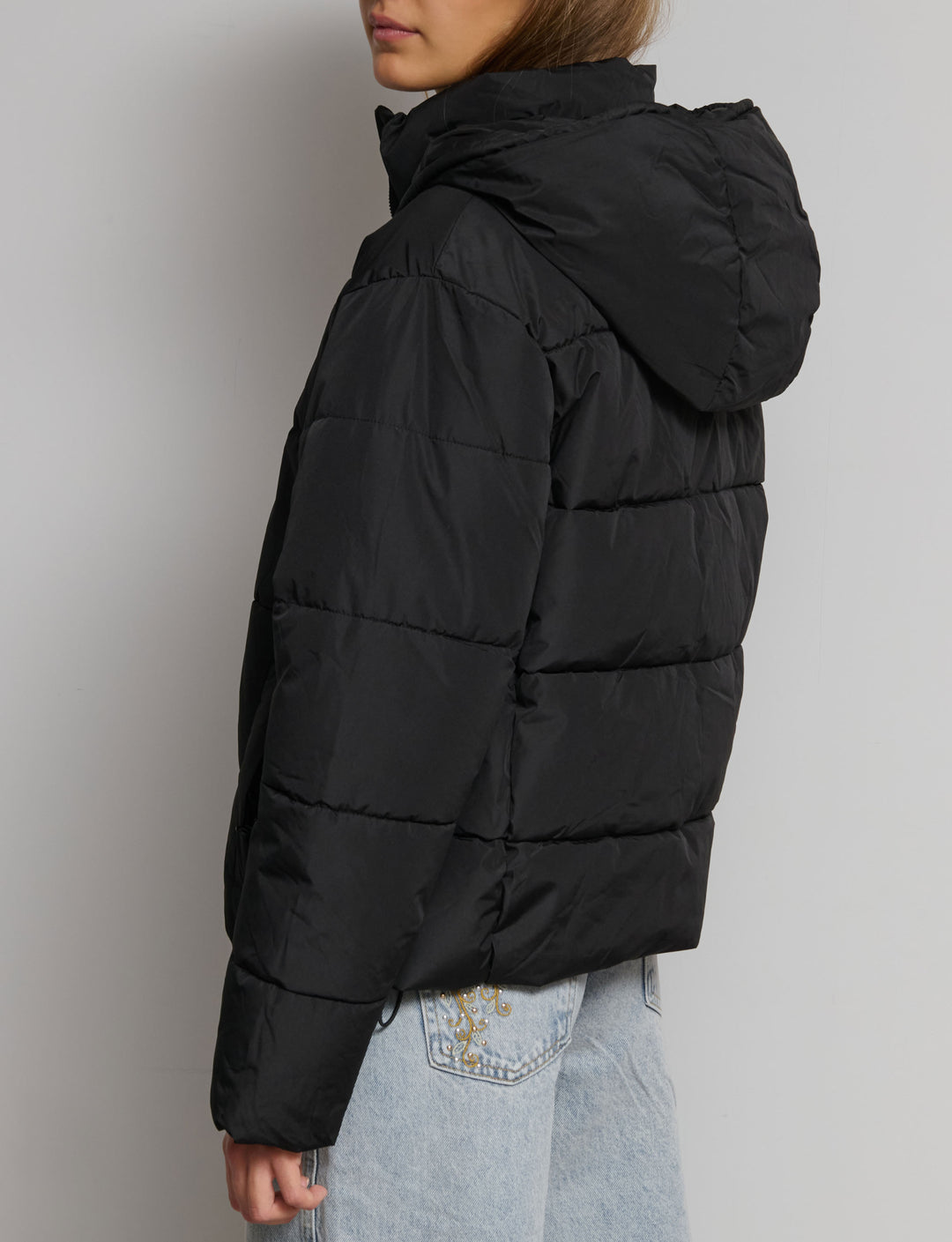 Piumino con cappuccio