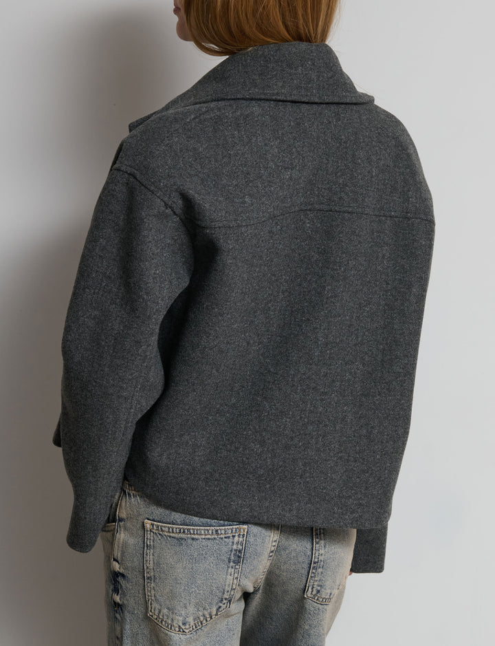 Cappotto corto doppio-petto