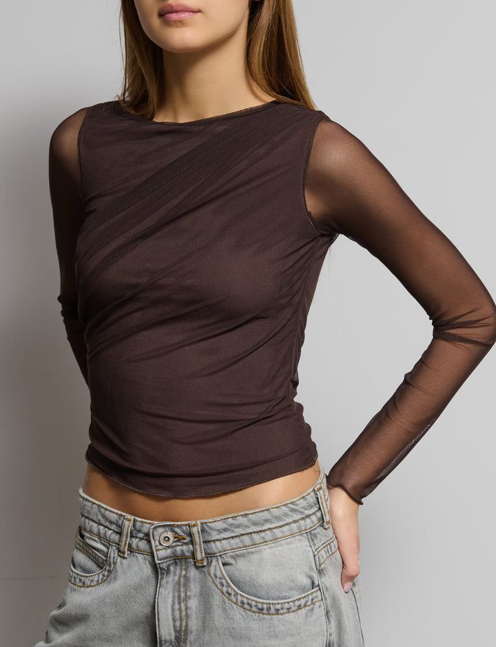 Top in rete con trasparenze