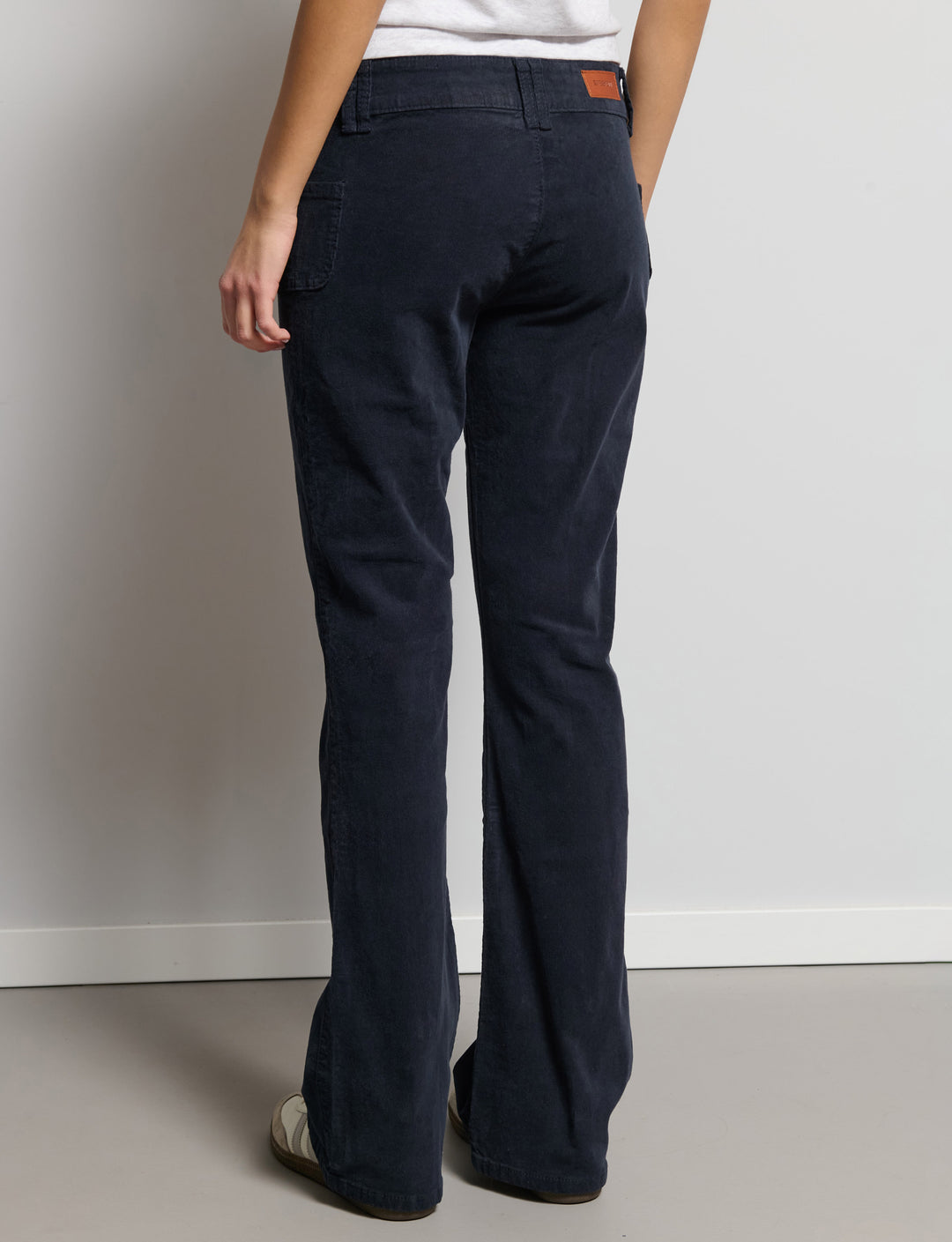 Pantalore flare in velluto