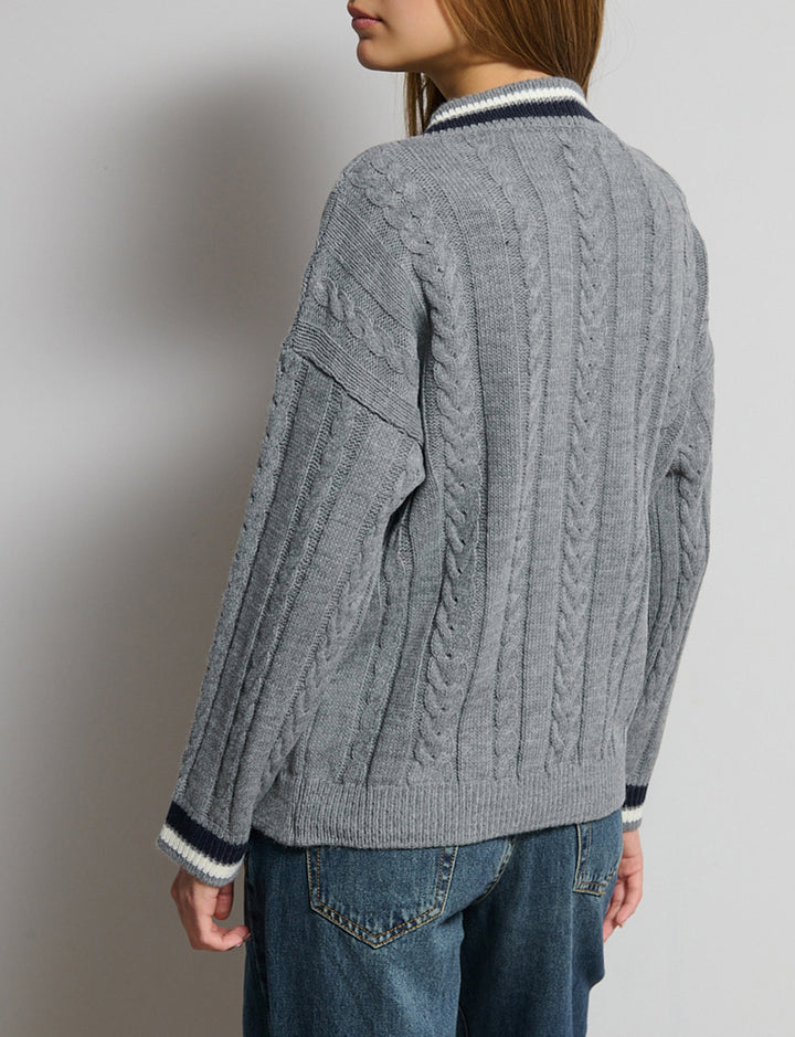 Maglione college con scollo a V