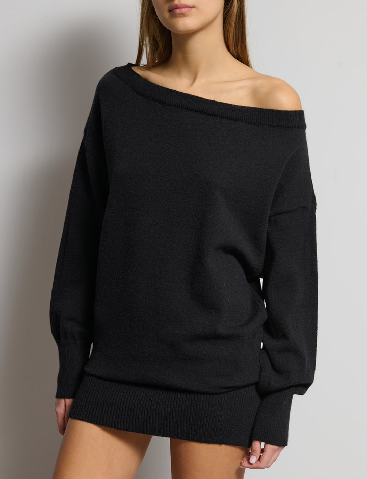 Abito in maglia off-shoulder