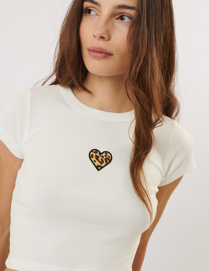 T-shirt cuore leopardato