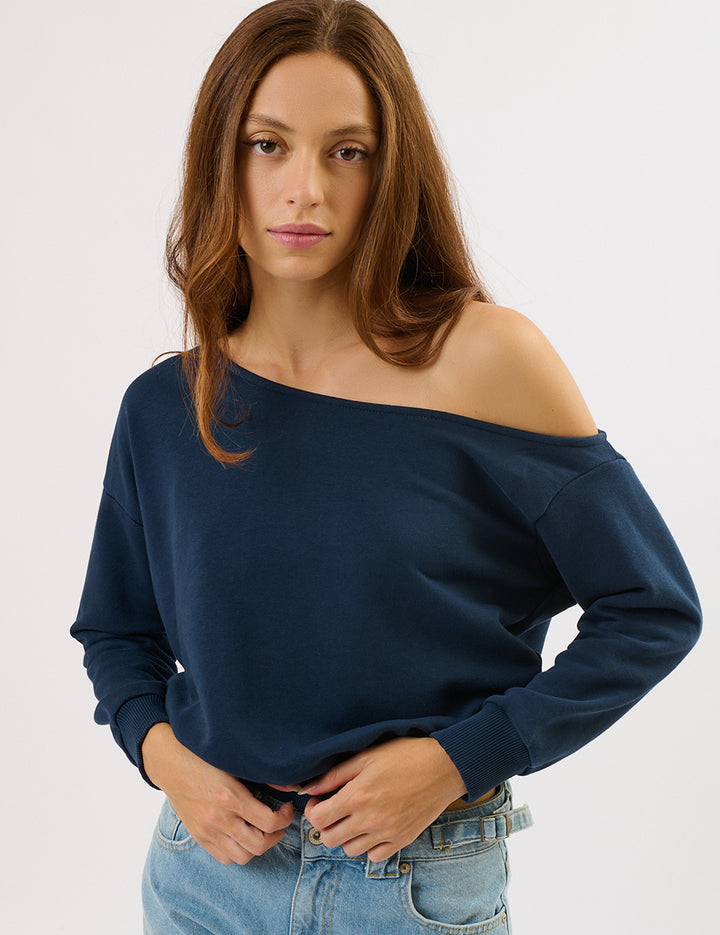 Felpa offshoulder