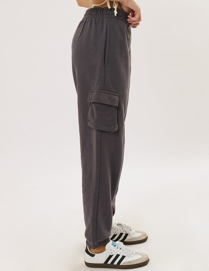 Pantalón jogger polar con bolsillos grandes