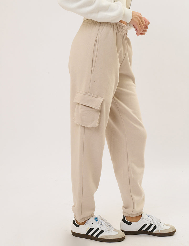 Pantalón jogger polar con bolsillos grandes