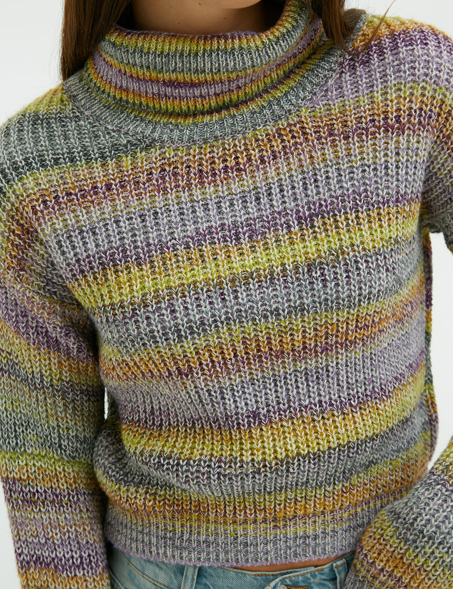 Maglione multicolor a collo alto