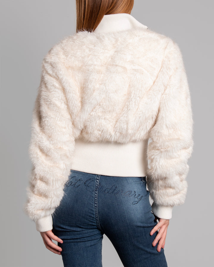 Bomber bianco in pelliccia retro