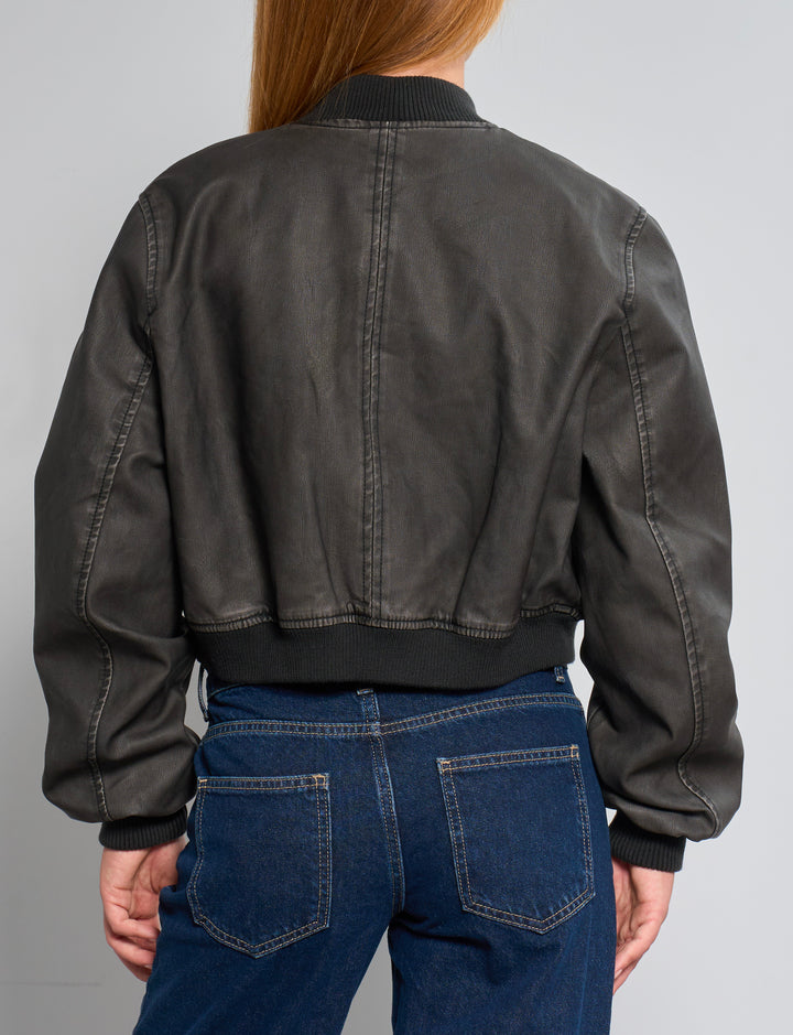 Bomber crop nero in ecopelle retro