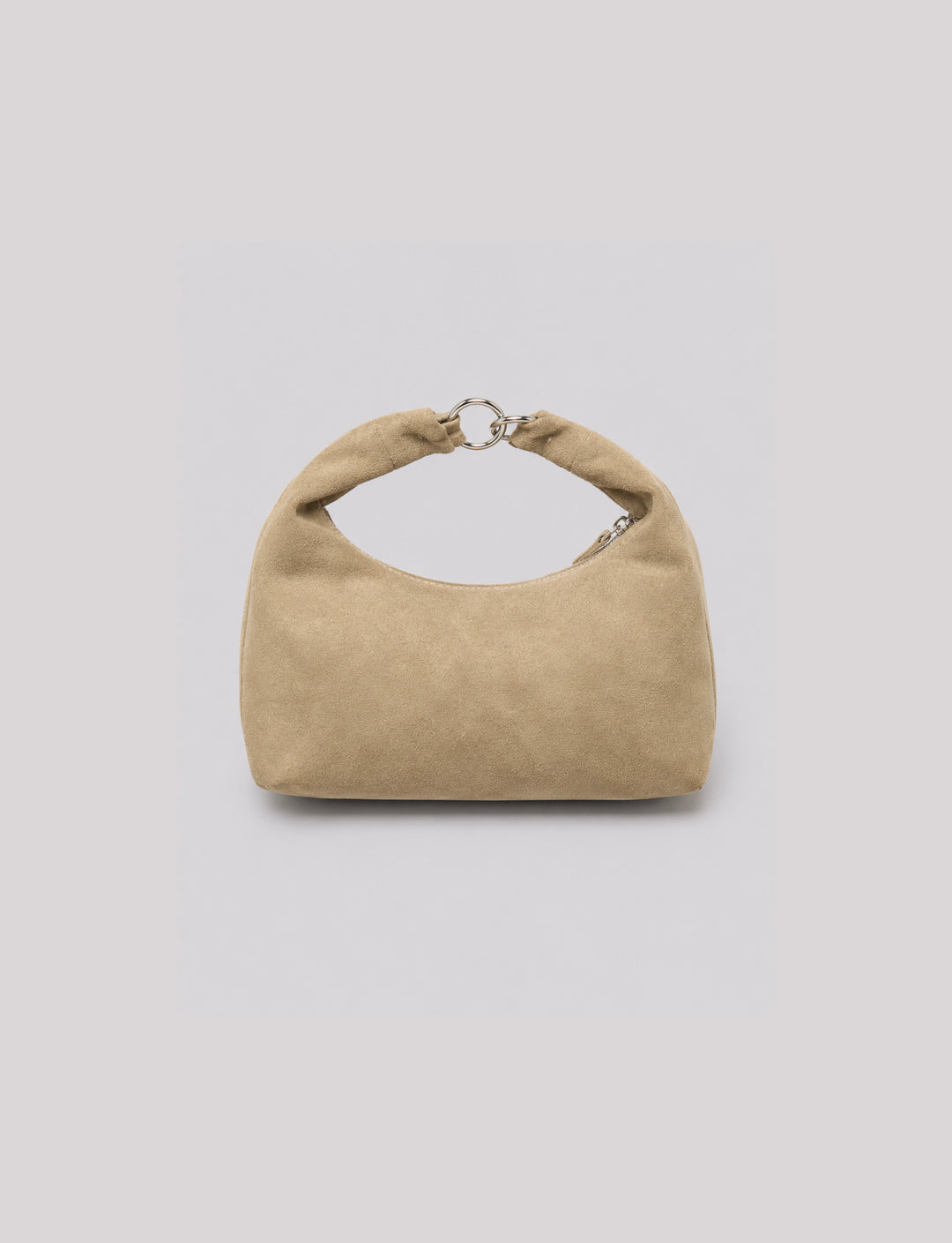 Borsa a mano verde salvia effetto suede con anelli metallici still life