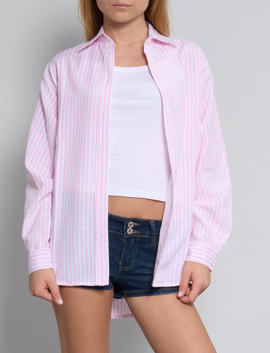 Camicia a righe rosa oversize frontale
