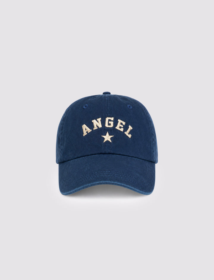Cappello blu navy con scritta "Angel" e stella still life
