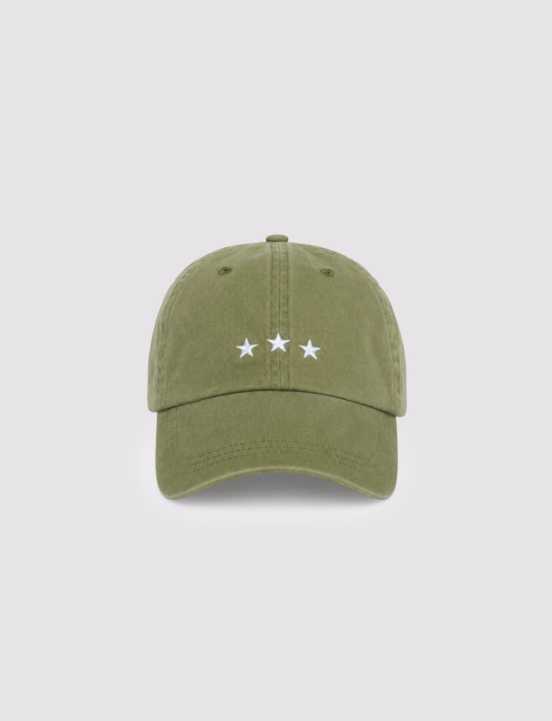 Cappello verde salvia con tre stelle still life