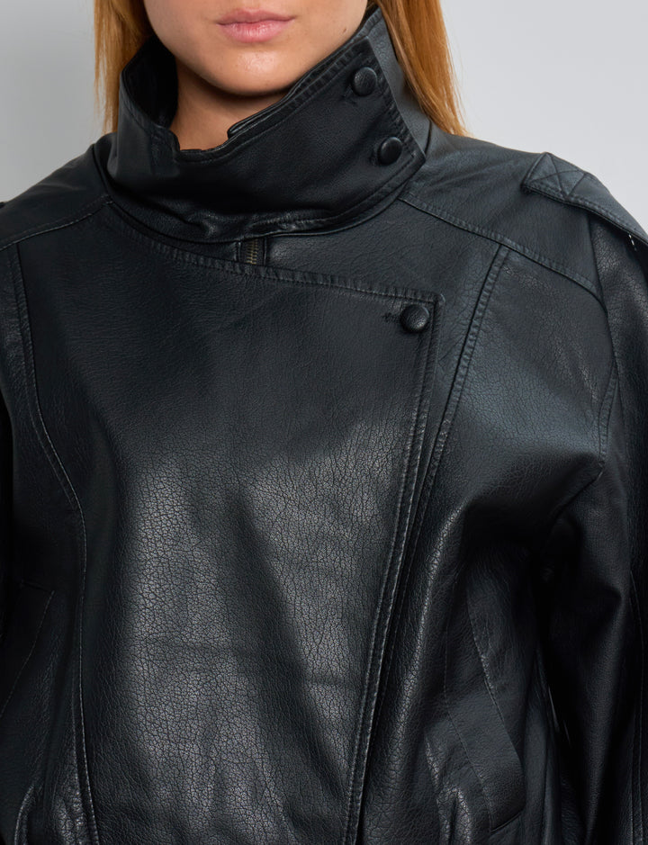 Giacca bomber oversize nera con collo alto dettaglio collo