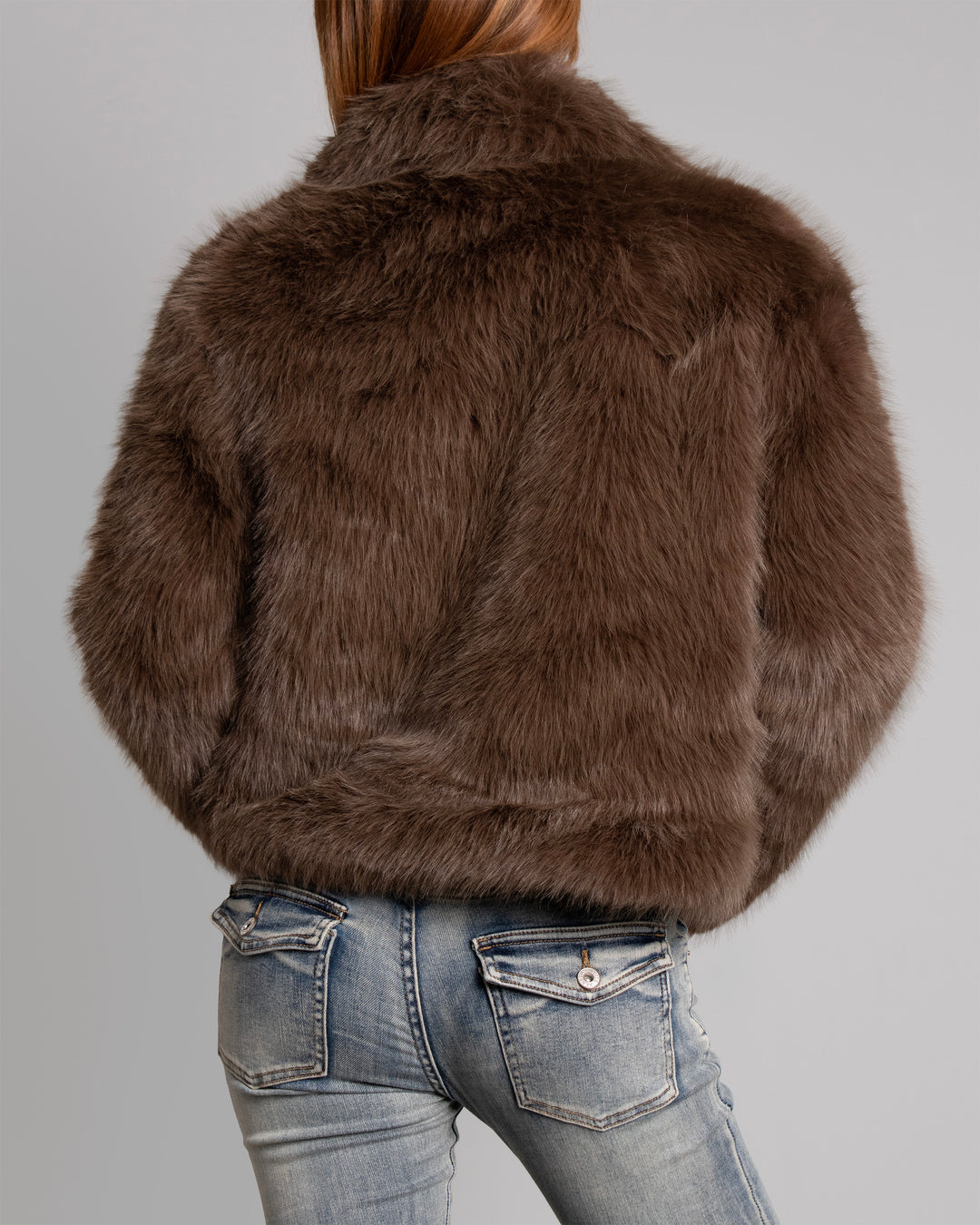 Giacca marrone in pelliccia retro