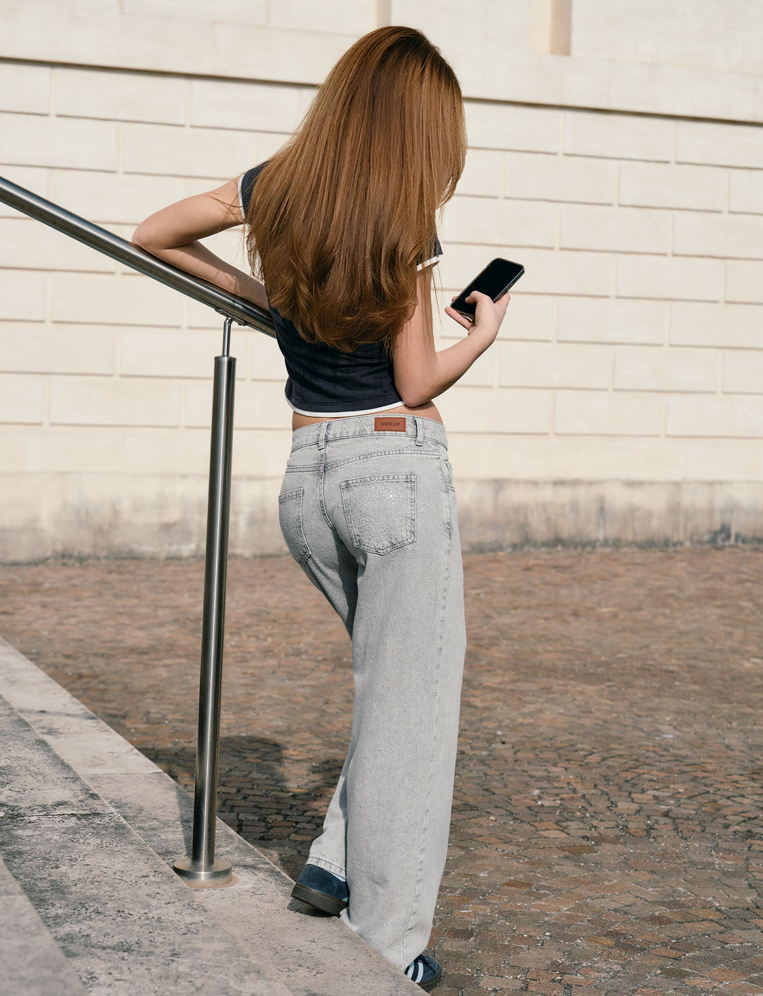 Jeans dritto con strass