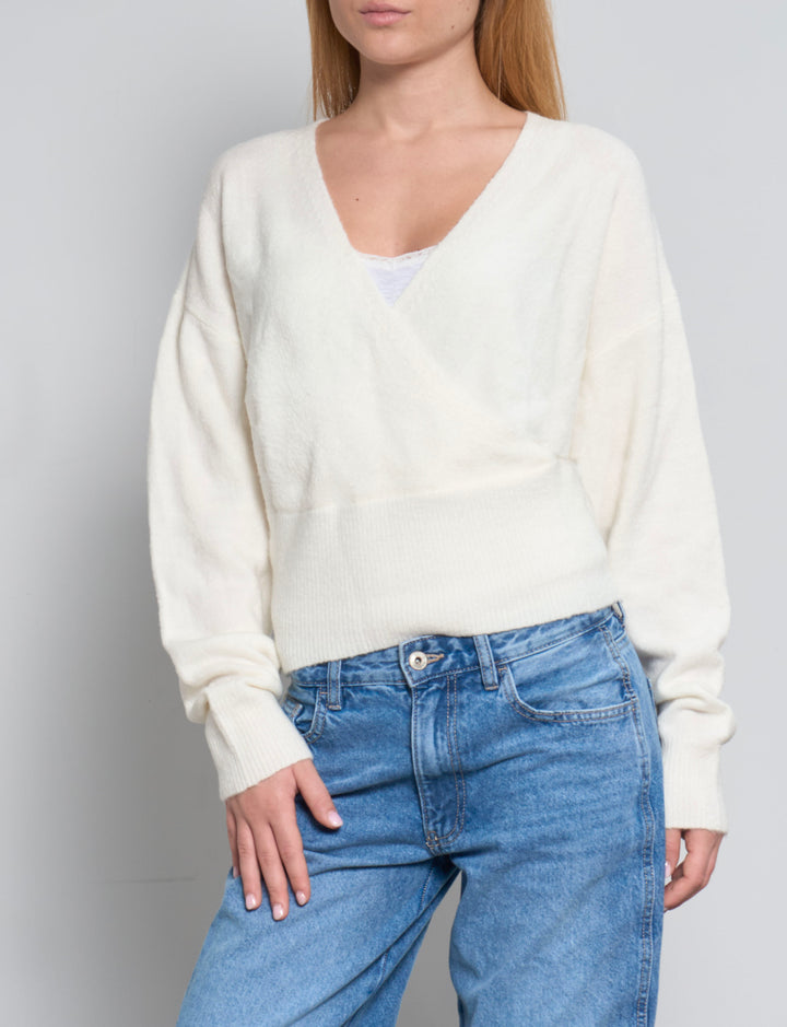 Maglione incrociato panna frontale