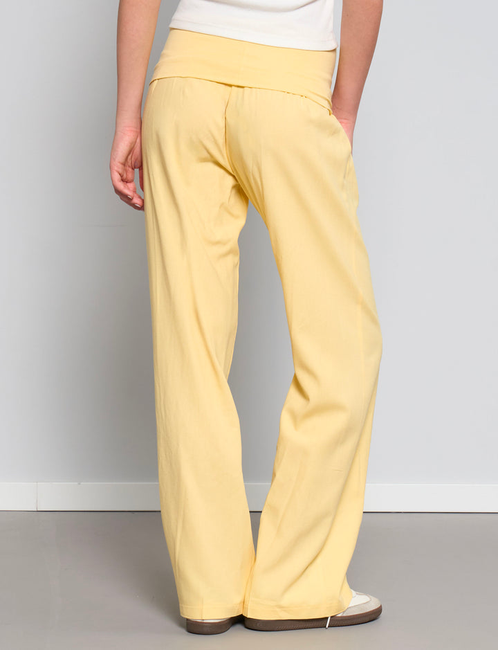 Pantalone giallo in lino con fascia retro