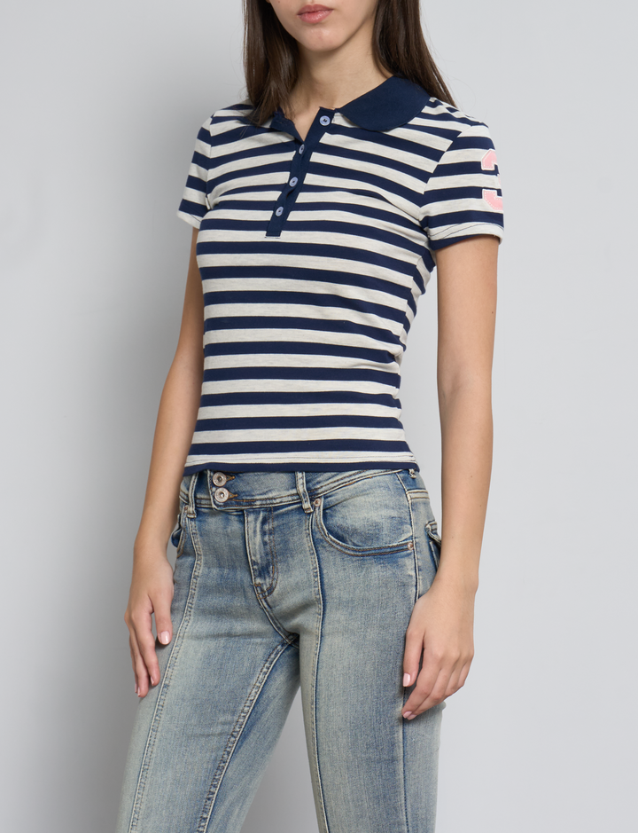 Polo a maniche corte a righe blu navy con numero 3 frontale