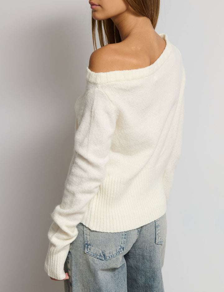 Maglia con spalle scoperte