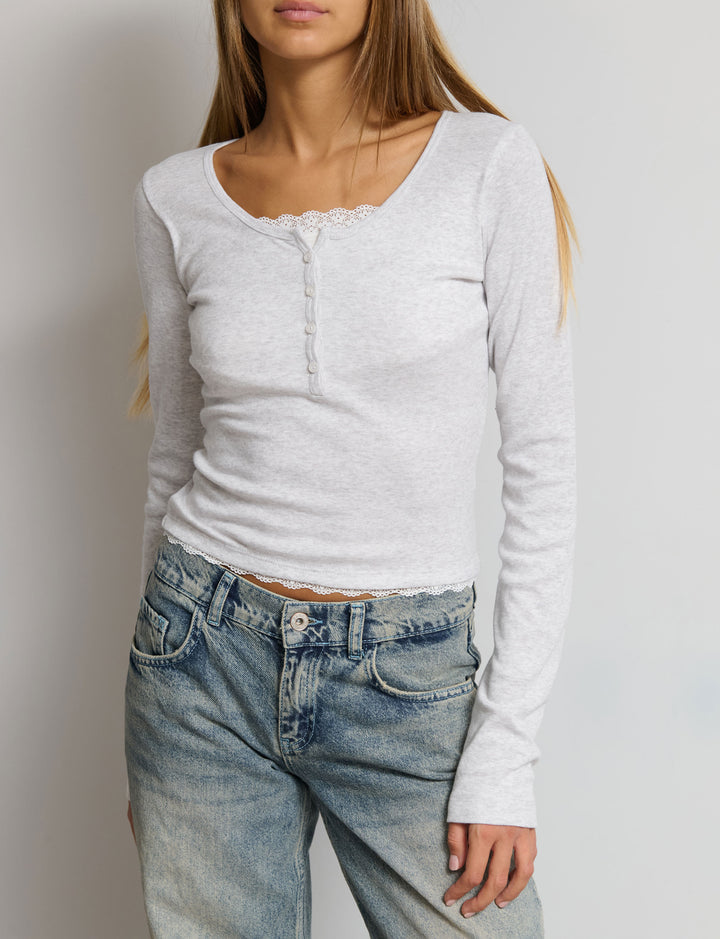 Top doppio con pizzo