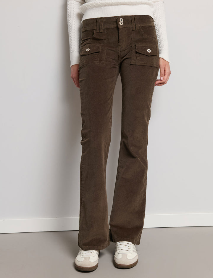 Pantalore flare in velluto