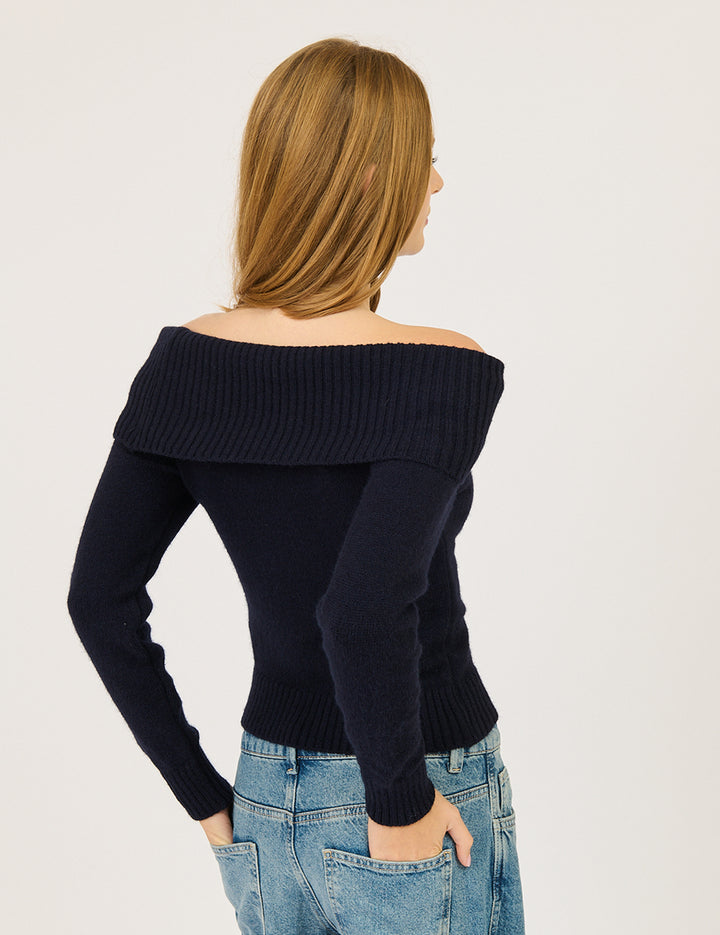 Maglione off shoulder