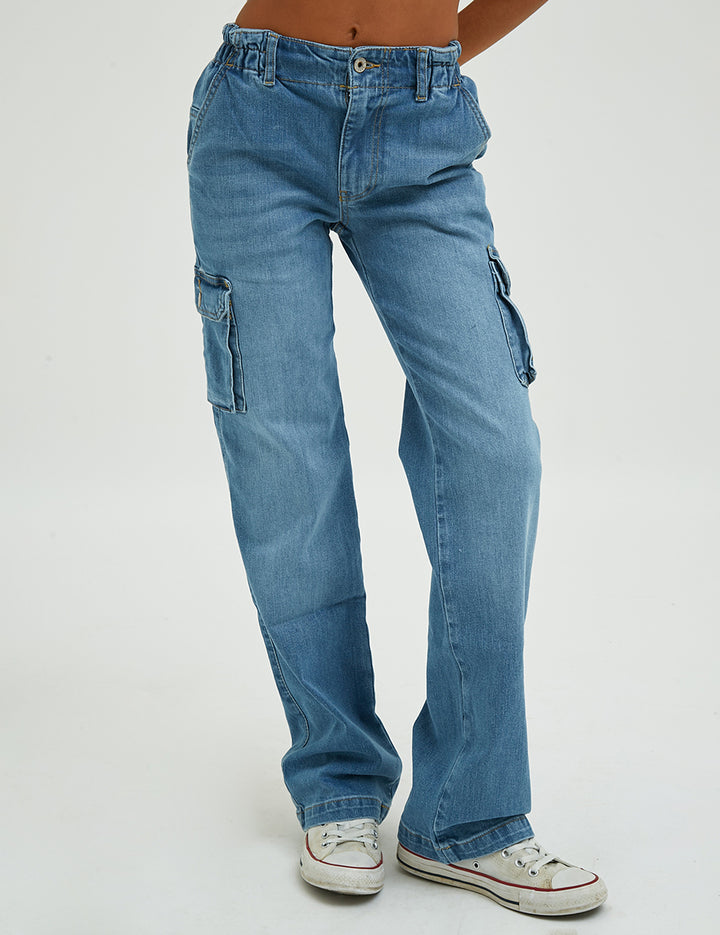Jeans cargo con tasconi