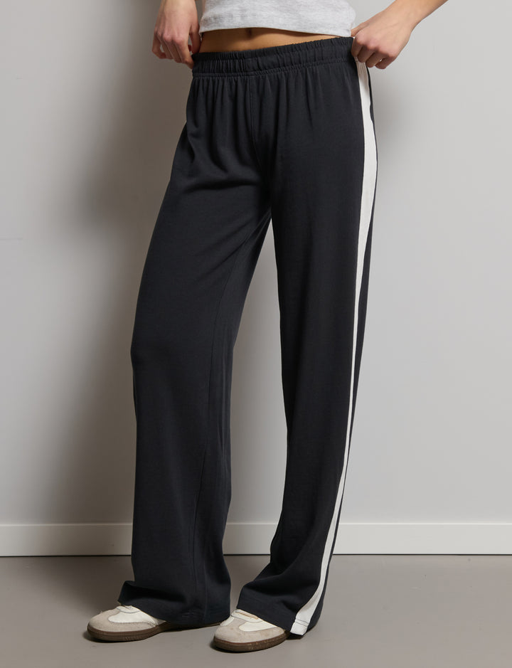 Pantalone tuta wide blu notte con banda bianca