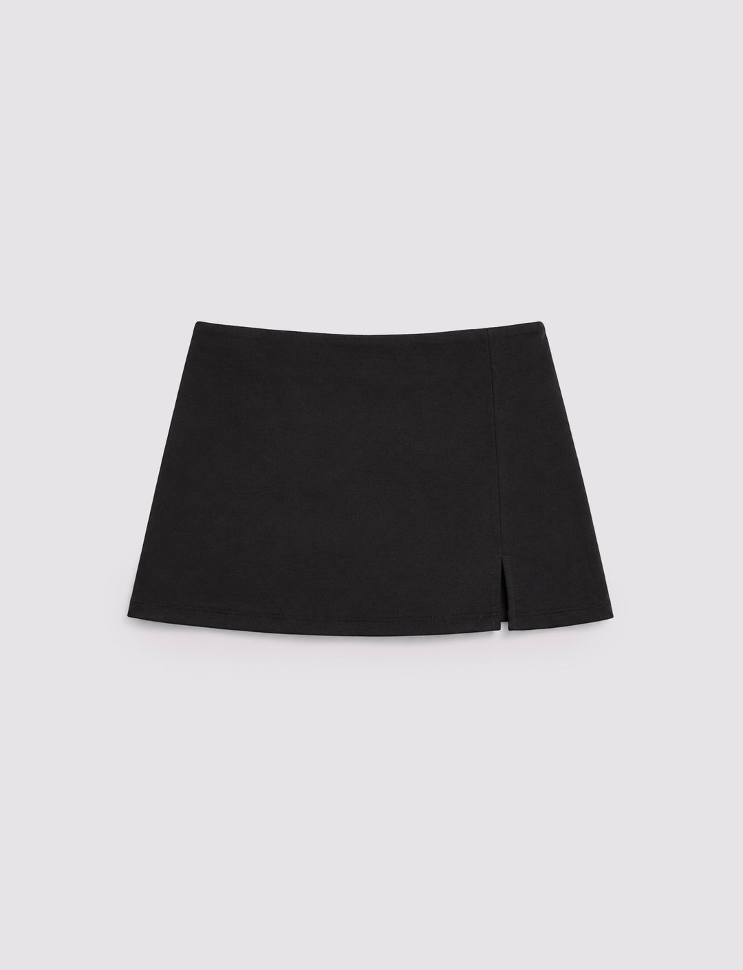 Skort nera in jersey still life