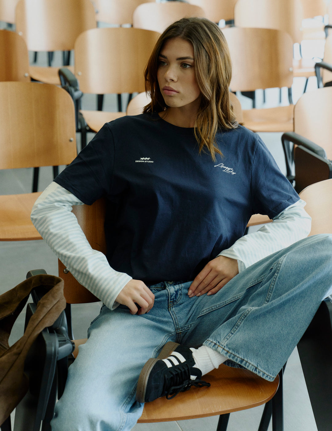 T-shirt a manica lunga blu notte a doppio strato copertina