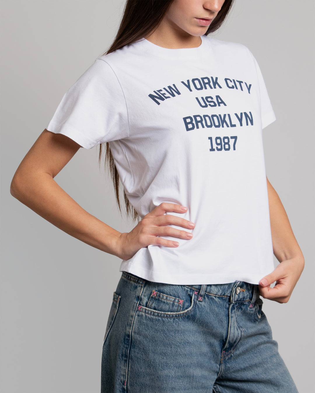 T-shirt bianca oversize con stampa “New York City” dettaglio