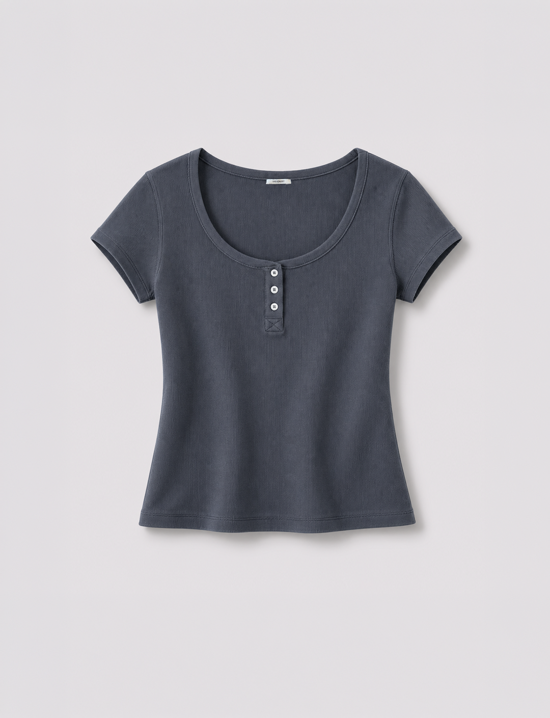 T-shirt blu indigo con bottoni still life