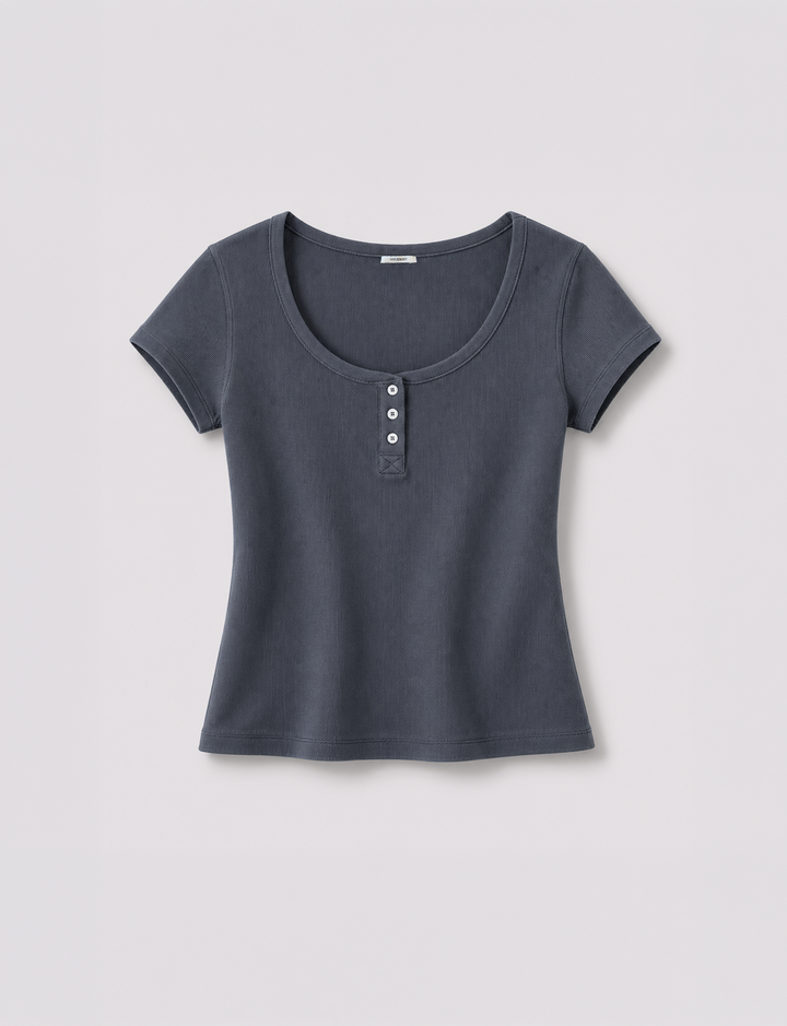 T-shirt blu indigo con bottoni still life