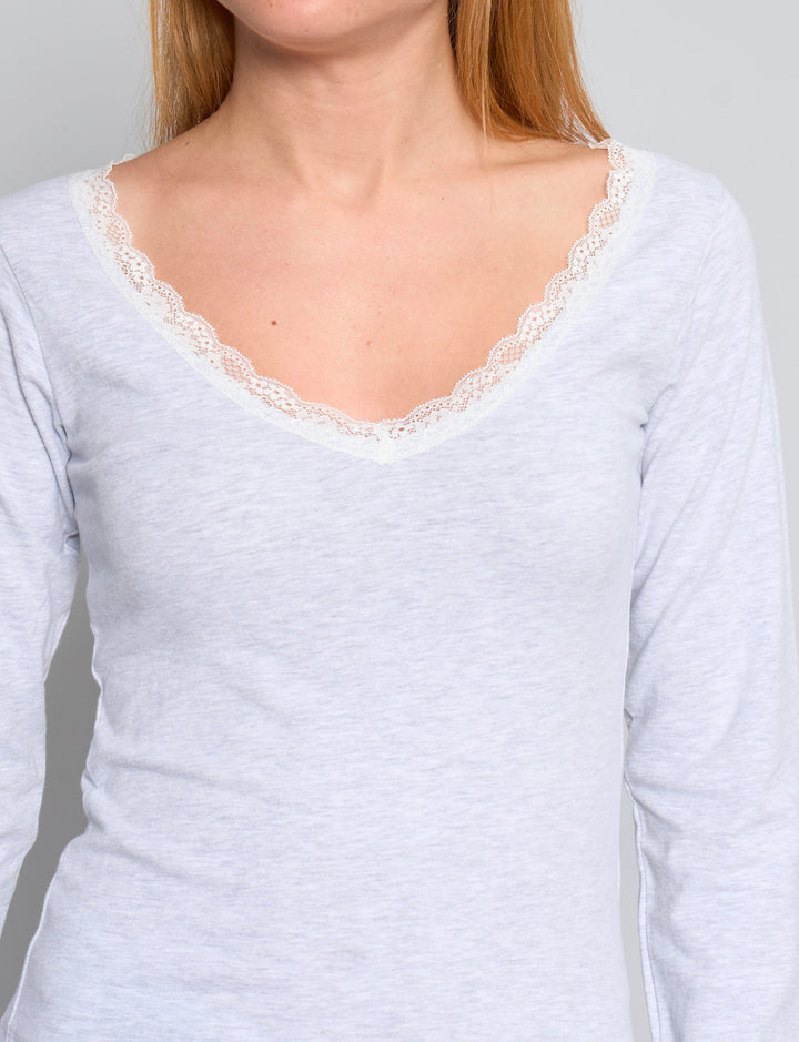 T-shirt grigia a manica lunga con scollo in pizzo dettaglio scollo