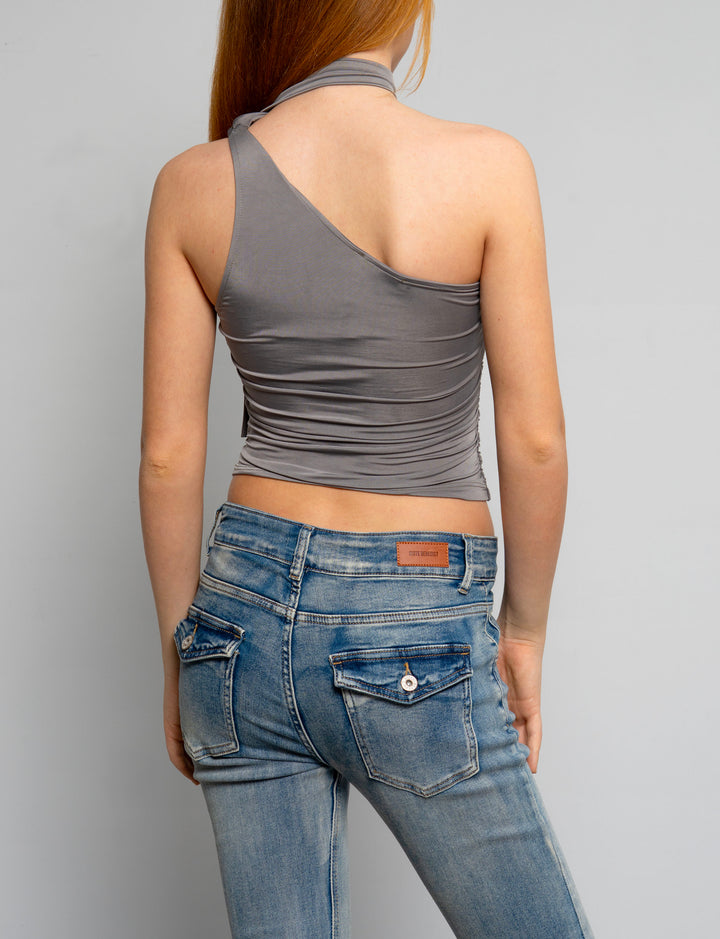 Top monospalla con fascia al collo