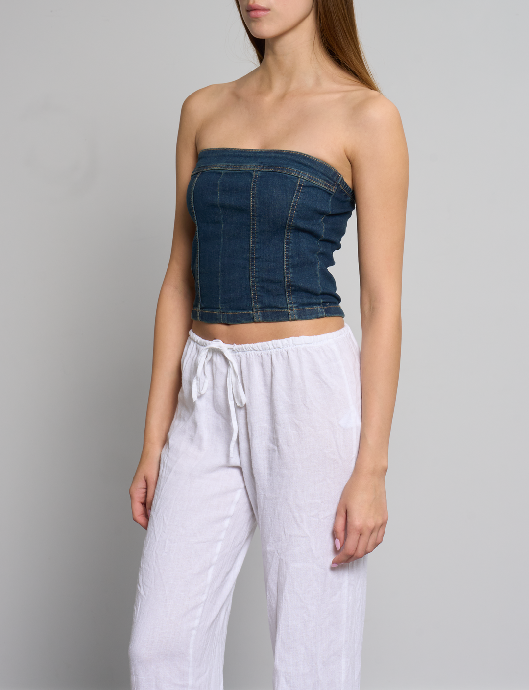 Top a fascia in denim frontale