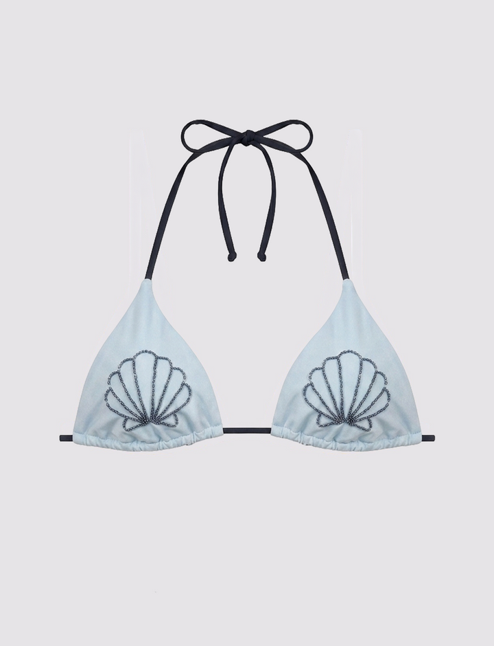 Top bikini a triangolo azzurro con ricamo conchiglie in perline frontale