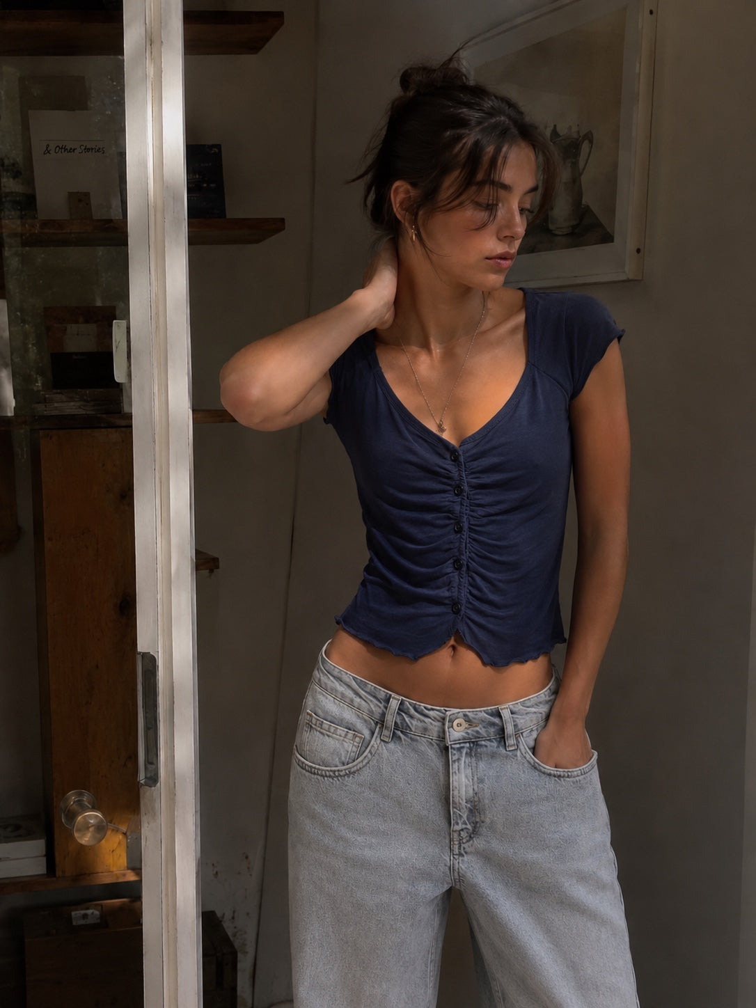 Top blu navy con bottoni