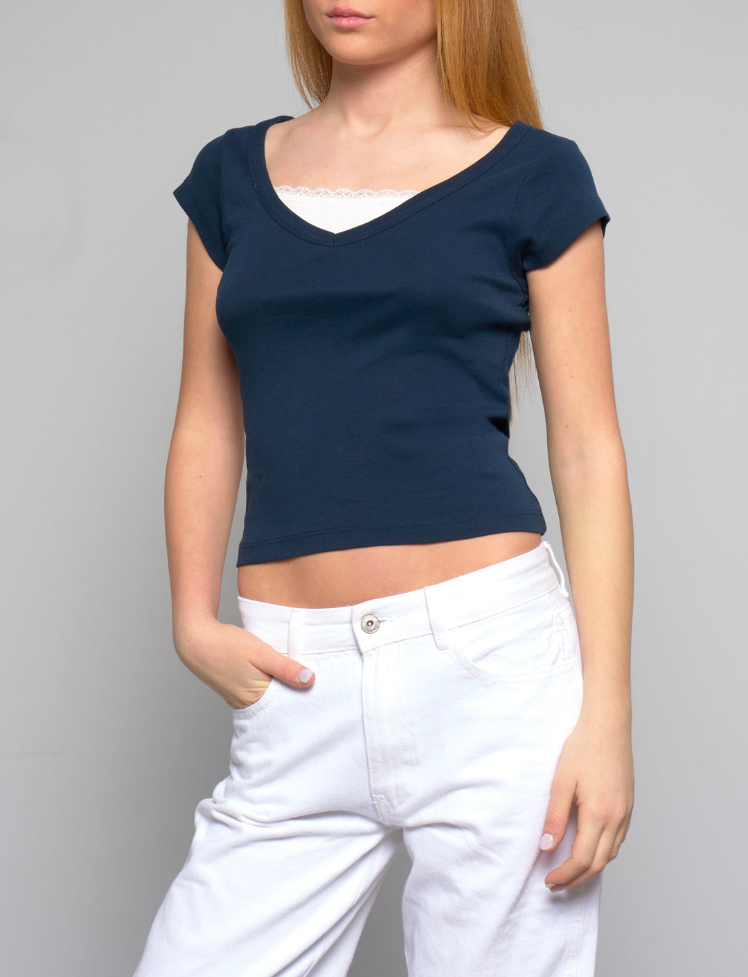 Top doppio con pizzo frontale
