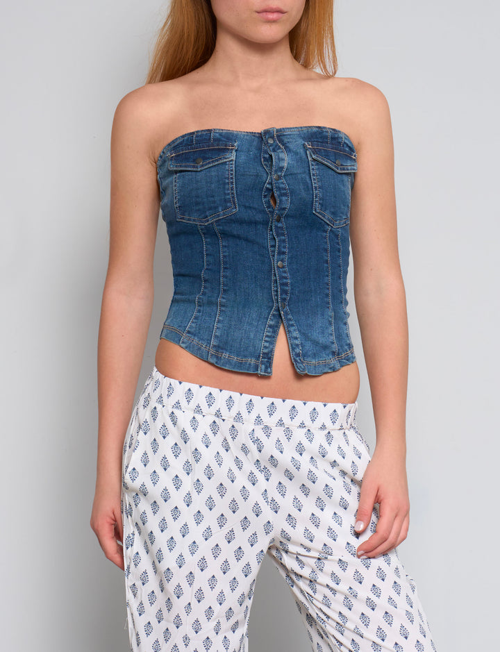 Top in denim elasticizzato con taschine frontale