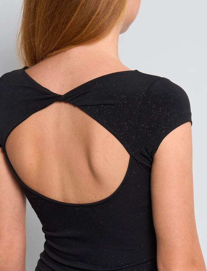 Top nero glitterato con schiena scoperta dettaglio